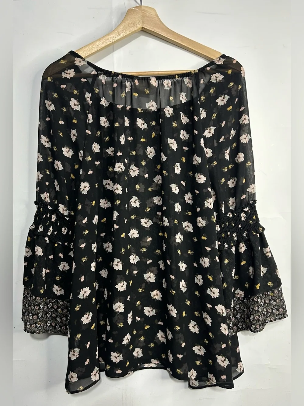 Style & Co. Floral Black Sheer Bell Sleeve Blouse Large